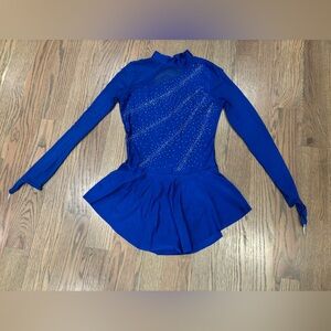 Size small women’s figure skating dress (runs like an XS)